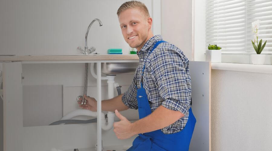 Expert burst pipe repair services in Estelline, SD